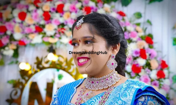 Makeup artist by soujanya